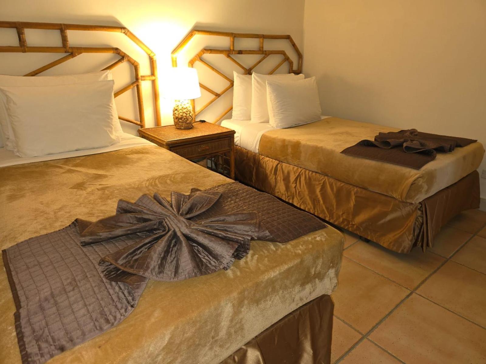 Private Family Room In Coronado Luxury Club & Suites Playa Coronado Exterior foto